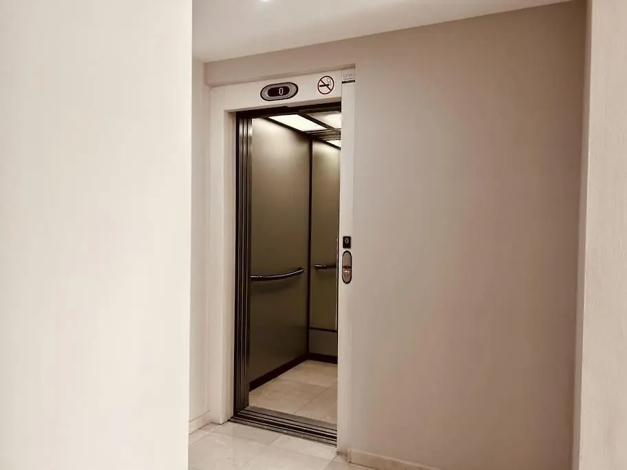 Natalia Apartman Malaga Apartment